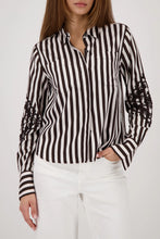 Load image into Gallery viewer, Monari Blouse with cord embroidery