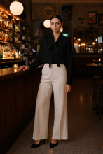 Load image into Gallery viewer, MA. Dainty ALLEY Blouse Black