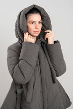 Load image into Gallery viewer, Rundholz Black Label Jungle Padded Jacket
