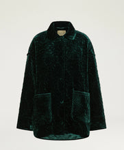 Load image into Gallery viewer, BOTANICAL COAT IN QUILTED VELVET - BOTTLE GREEN