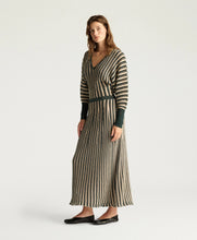 Load image into Gallery viewer, PIE KNITWEAR SKIRT