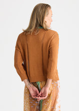 Load image into Gallery viewer, Zaket & Plover ZP8818 Thread Detail Top TOFFEE