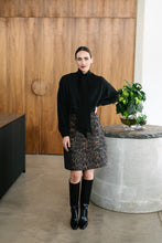 Load image into Gallery viewer, MA. Dainty ALLEY Blouse Black