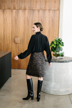 Load image into Gallery viewer, MA. Dainty ALLEY Blouse Black