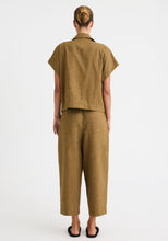 Load image into Gallery viewer, Morrison Tommie Top Bark