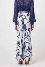 Load image into Gallery viewer, EUDORA LINEN VISCOSE PANT IN PALM SHADOW