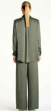 Load image into Gallery viewer, Mela Purdie F6192822 Soft Shirt