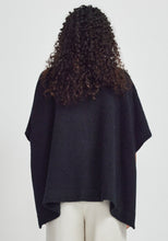 Load image into Gallery viewer, Untouched World Anne Cape 100414 Jet