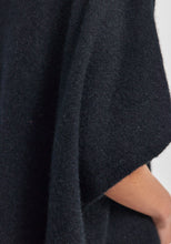 Load image into Gallery viewer, Untouched World Anne Cape 100414 Jet