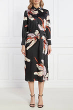 Load image into Gallery viewer, Marella Alghero Dress Black
