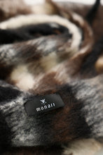 Load image into Gallery viewer, Monari  Flannel Check Scarf
