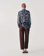 Load image into Gallery viewer, TROUSERS WITH DRAWSTRING AND PATCH POCKETS
