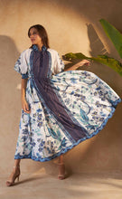 Load image into Gallery viewer, INOA ALKA DRESS FLOWERS BLU
