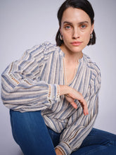 Load image into Gallery viewer, MM Zeina Linen Blouse Regular fit
