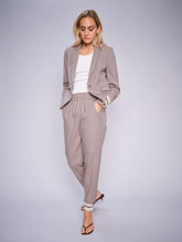 Load image into Gallery viewer, MM Luci Karlie Pant Regular fit
