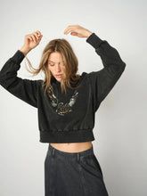 Load image into Gallery viewer, Cosette O-LS Deco Sweatshirt
