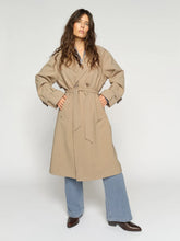 Load image into Gallery viewer, MOS MOSH Scout Zani Trenchcoat
