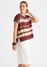 Load image into Gallery viewer, Zaket &amp; Plover ZP8806 Zig Detail Top SANGRIA
