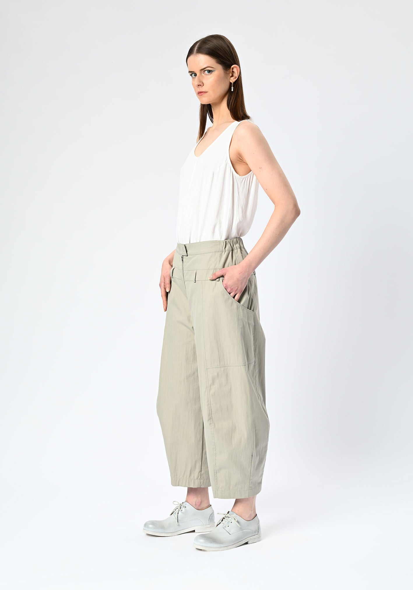 MM Söhn  Downtown Contour Leg Pant Oyster