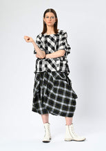 Load image into Gallery viewer, Spatial 3D Pocket Top
