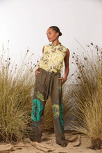 Load image into Gallery viewer, MA. Dainty  JOURNAL PANTS
