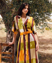 Load image into Gallery viewer, MARGIE DRESS IN PRINTED SILK CRÊPE DE CHINE

