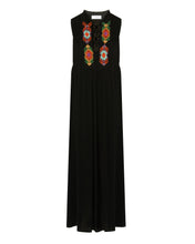 Load image into Gallery viewer, DRESS IN BLENDED SILK CREPE WITH HAND EMBROIDERED PLASTRON
