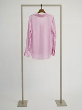 Load image into Gallery viewer, Herzens Angelegenheit Shiny silk blouse 6103
