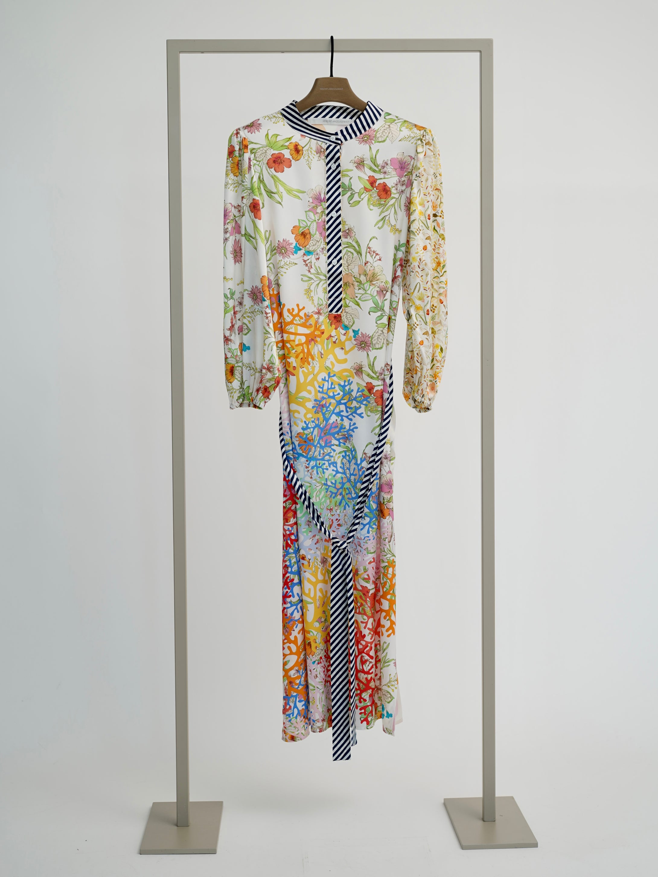 Herzens Angelegenheit Colourful silk dress 6171