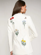 Load image into Gallery viewer, Vilagallo WHITE JACKET WITH EMBROIDERED FLOWERS
