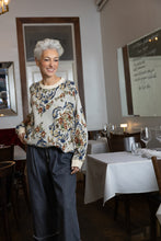 Load image into Gallery viewer, MA.DAINTY DTY05028 FLOWERS CHAISE JUMPER
