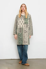 Load image into Gallery viewer, Aldo Martins COAT PATCHWORK LONZO
