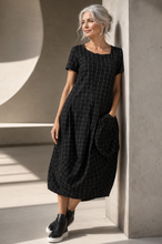 Load image into Gallery viewer, Rundholz Black Label - Short-Sleeved Techno Stretch Dress - 126 3450907
