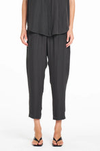 Load image into Gallery viewer, F67 1871 SOFT ZIP PANT Bark
