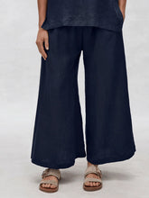 Load image into Gallery viewer, Crop Swish Pant True Navy Stretch Chintz
