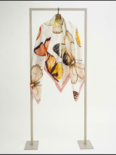 Load image into Gallery viewer, Scarf 5025 Accessories
