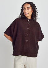 Load image into Gallery viewer, Untouched World Anne Cape 100414 Cacao
