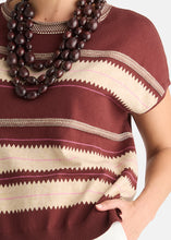 Load image into Gallery viewer, Zaket &amp; Plover ZP8806 Zig Detail Top SANGRIA
