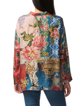 Load image into Gallery viewer, THE AUDREY OVERSIZED BLOUSE - SHABI

