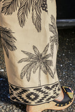 Load image into Gallery viewer, STRIDE AFTER STRIDE Trouser
