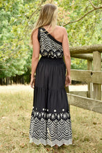 Load image into Gallery viewer, Curate ALWAYS ON MY MIND DRESS
