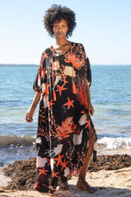 Load image into Gallery viewer, Curate  CLEAN SWEEP Dress
