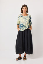 Load image into Gallery viewer, VALIA  Bastille Pant  Dk Navy
