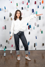 Load image into Gallery viewer, MA.DAINTY DTY05019 MOUNT WHITE SHIRT
