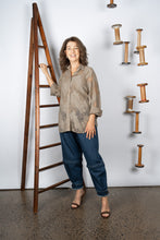 Load image into Gallery viewer, MA.DAINTY DTY05004A TAN JARRAH SHIRT
