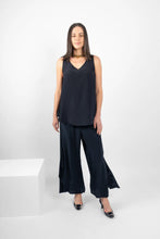 Load image into Gallery viewer, MA.DAINTY DTY01548 NAVY MCGEHEE PANTS
