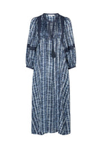 Load image into Gallery viewer, MOONLIGHT WAVE SHIRT DRESS
