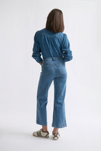 Load image into Gallery viewer, FREYA JEAN LEATHER POCKET- 70s Blue
