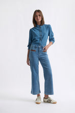 Load image into Gallery viewer, FREYA JEAN LEATHER POCKET- 70s Blue
