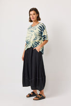 Load image into Gallery viewer, VALIA  Bastille Pant  Dk Navy

